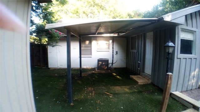 522 4th Street, Grand Prairie, TX 75050