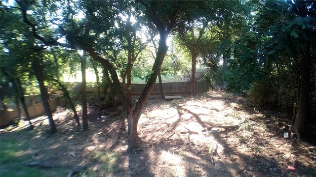 522 4th Street, Grand Prairie, TX 75050