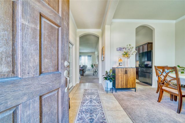 9515 Taylor Lane, Mont Belvieu, TX 77523