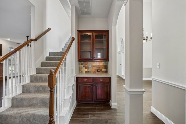 2713 Greenview Drive, Mckinney, TX 75072
