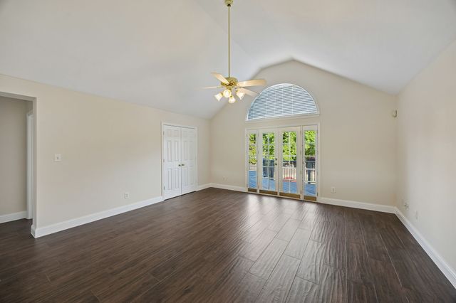 2713 Greenview Drive, Mckinney, TX 75072