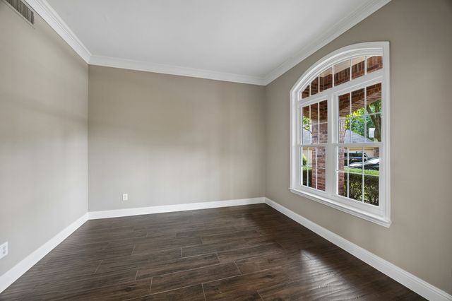 2713 Greenview Drive, Mckinney, TX 75072