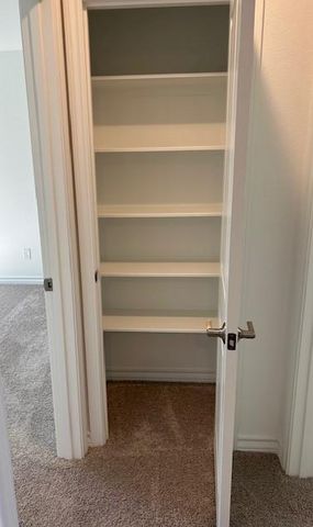 125 Watkinville RD, Hutto, TX 78634