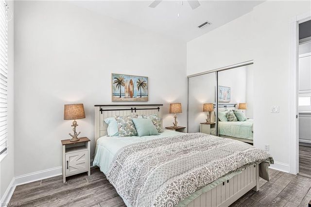 7549 Garibaldi CT, Naples, FL 34114