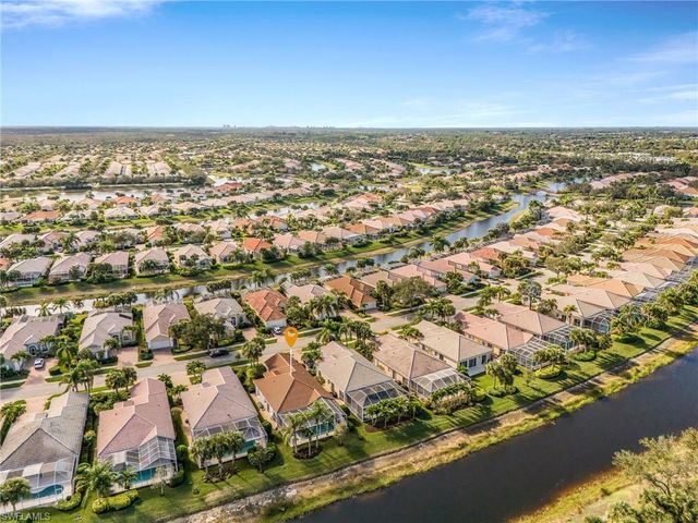 7549 Garibaldi CT, Naples, FL 34114