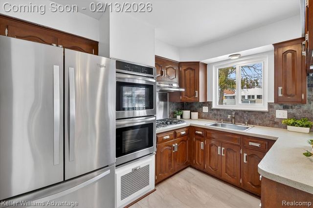 33086 Allen Street, Livonia, MI 48154