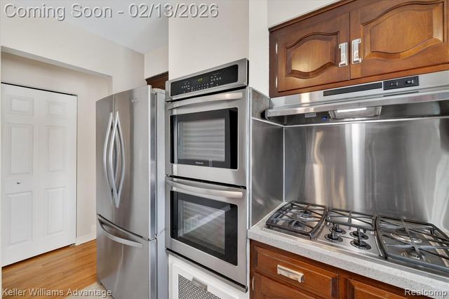 33086 Allen Street, Livonia, MI 48154