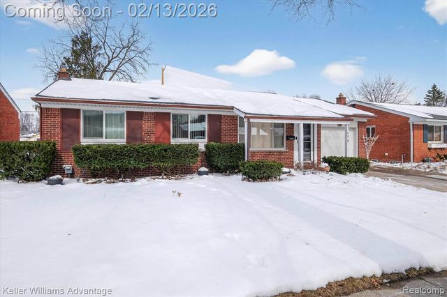 33086 Allen Street, Livonia, MI 48154