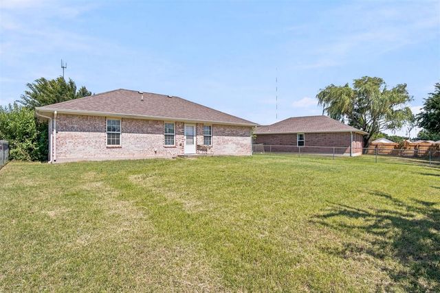 8517 N Phillips Avenue, Oklahoma City, OK 73114