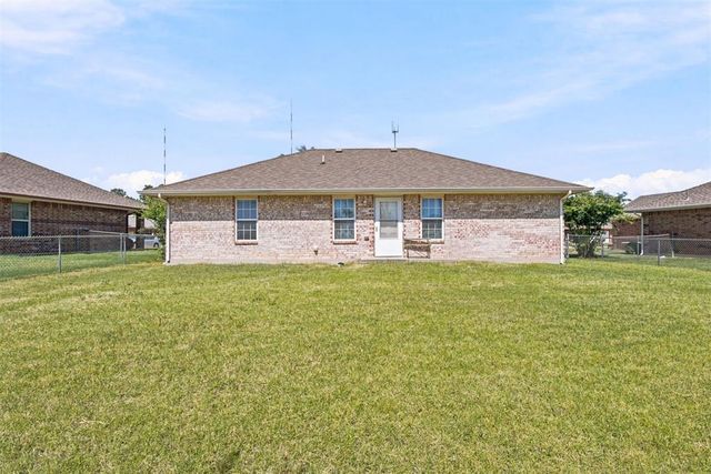 8517 N Phillips Avenue, Oklahoma City, OK 73114