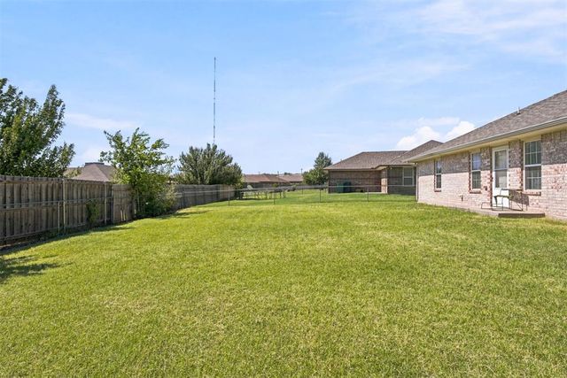 8517 N Phillips Avenue, Oklahoma City, OK 73114