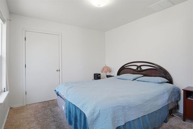 8517 N Phillips Avenue, Oklahoma City, OK 73114