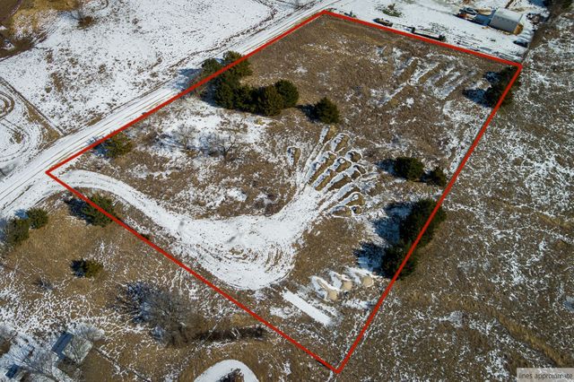 982 Willy Vester Road, Van Alstyne, TX 75495