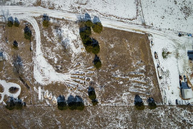 982 Willy Vester Road, Van Alstyne, TX 75495