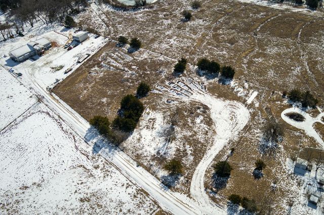 982 Willy Vester Road, Van Alstyne, TX 75495