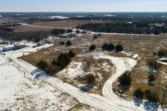 982 Willy Vester Road, Van Alstyne, TX 75495