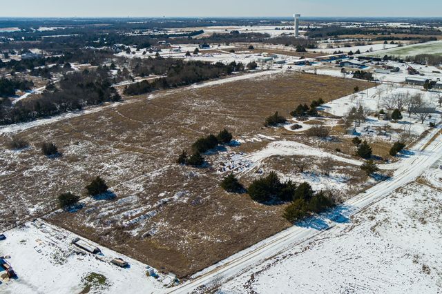 982 Willy Vester Road, Van Alstyne, TX 75495