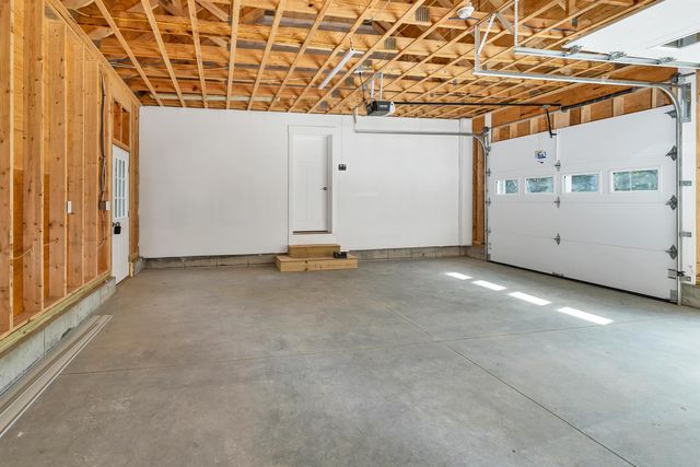 642 Alton Mountain Road, Alton, NH 03810