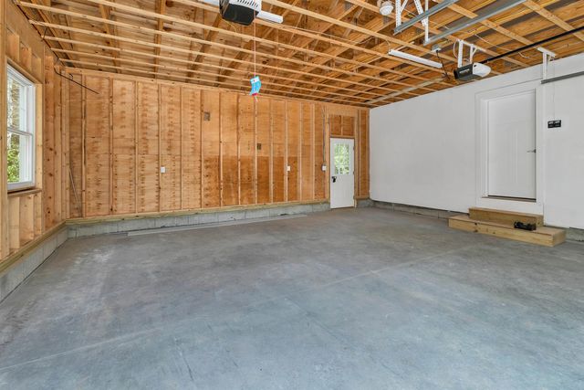 642 Alton Mountain Road, Alton, NH 03810