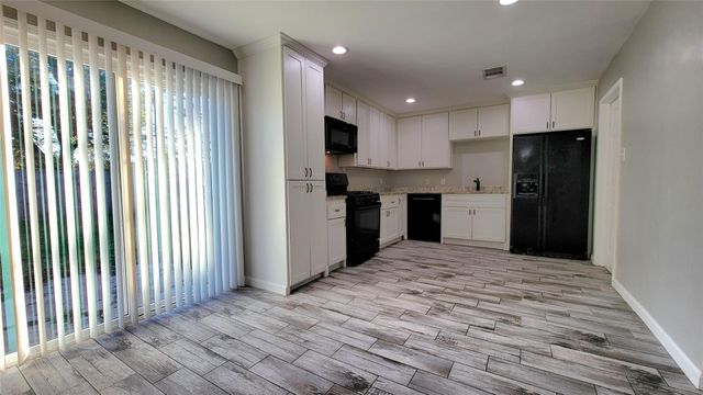 3819 Heatherbrook Drive, Houston, TX 77045