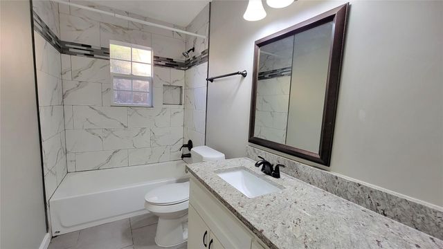 3819 Heatherbrook Drive, Houston, TX 77045