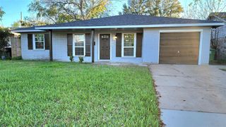 3819 Heatherbrook Drive, Houston, TX 77045