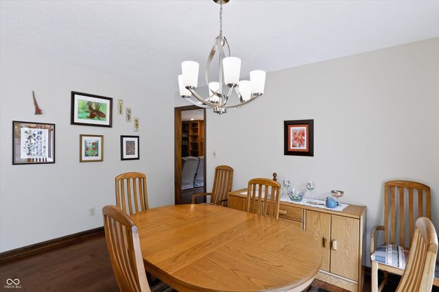 9 Bluebird Court, Greenfield, IN 46140