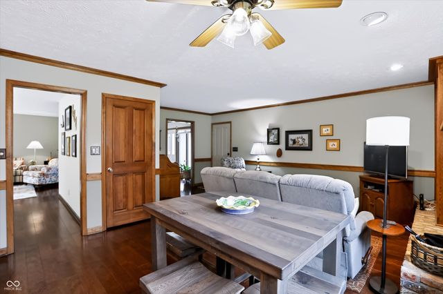 9 Bluebird Court, Greenfield, IN 46140