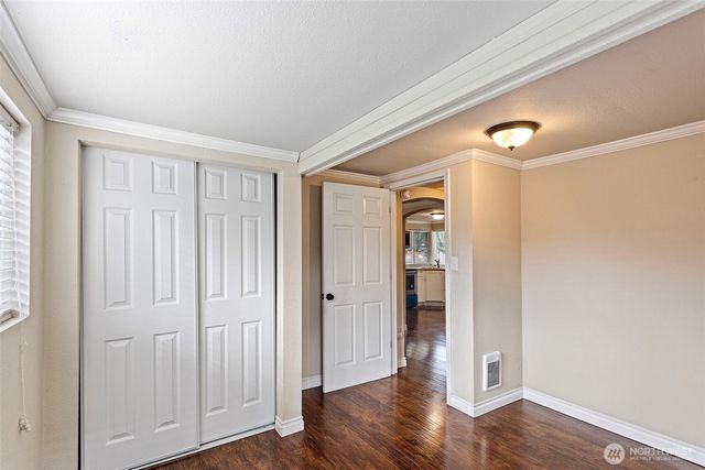 14118 37th Avenue S, Tukwila, WA 98168