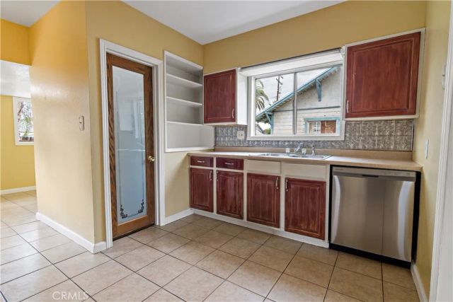 4781 Brockton Avenue, Riverside, CA 92506