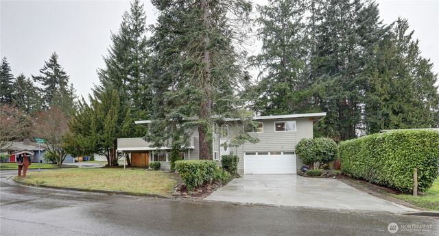 2007 168th Avenue NE, Bellevue, WA 98008
