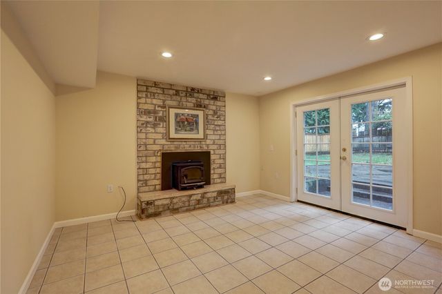 2007 168th Avenue NE, Bellevue, WA 98008