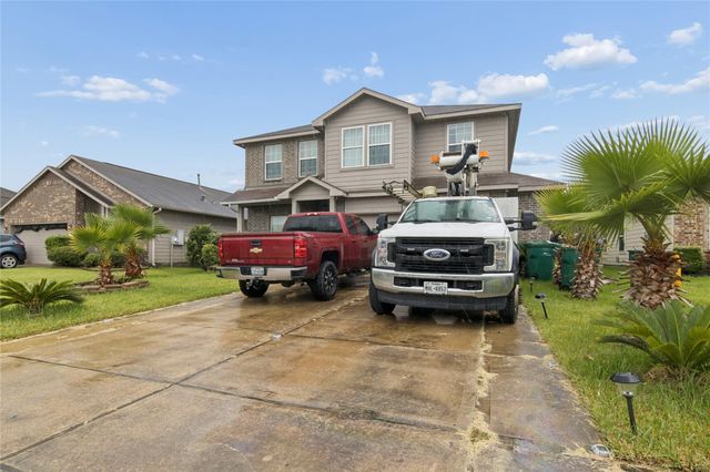 321 Turquoise Trade Dr Drive N, La Marque, TX 77568