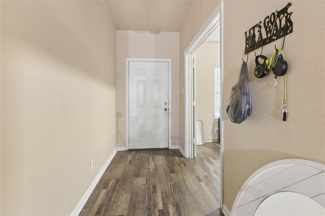 321 Turquoise Trade Dr Drive N, La Marque, TX 77568