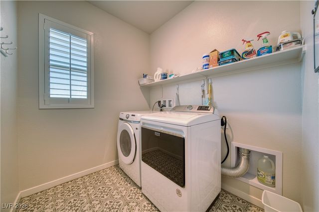 5528 Eleganza Avenue, Pahrump, NV 89061