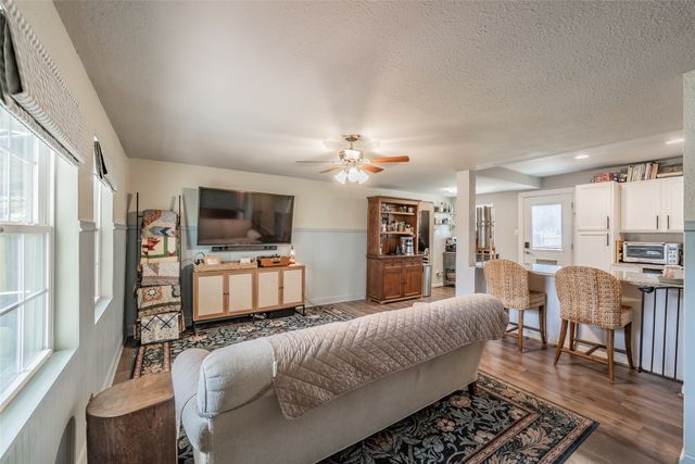 6681 Marie Street, North Richland Hills, TX 76180