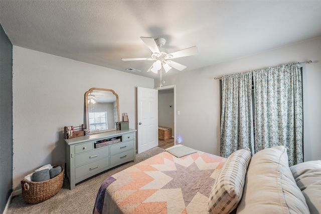 6681 Marie Street, North Richland Hills, TX 76180