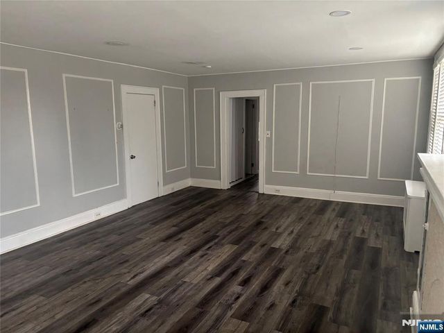 809 Schuyler Avenue 1R, Kearny, NJ 07032