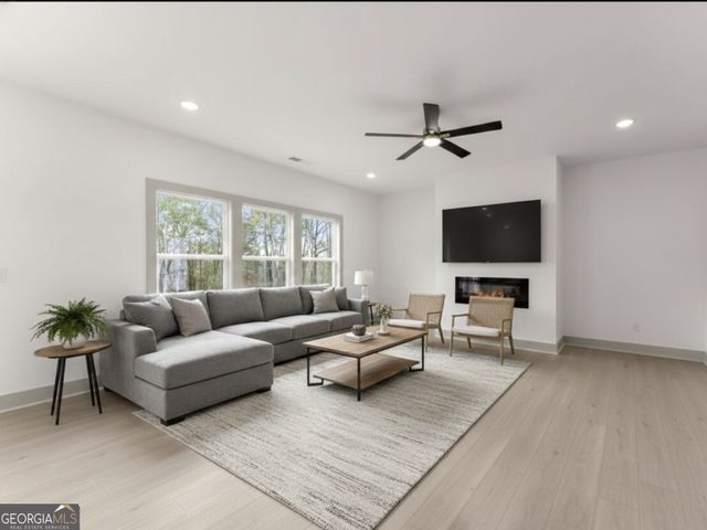 403 Magnolia Avenue, Jefferson, GA 30549