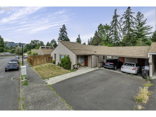 1436 VILLAGE PARK Pl, West Linn, OR 97068