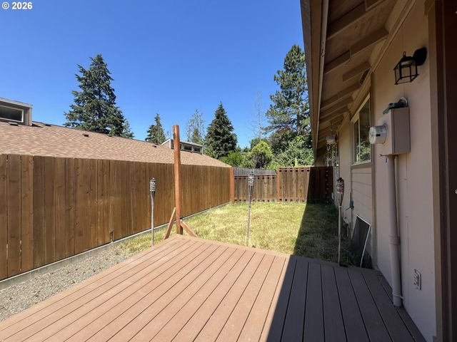 1436 VILLAGE PARK Pl, West Linn, OR 97068