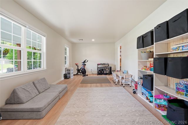 1920 E 53rd Street, Tulsa, OK 74105
