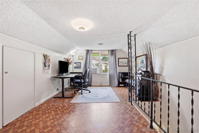 1920 E 53rd Street, Tulsa, OK 74105