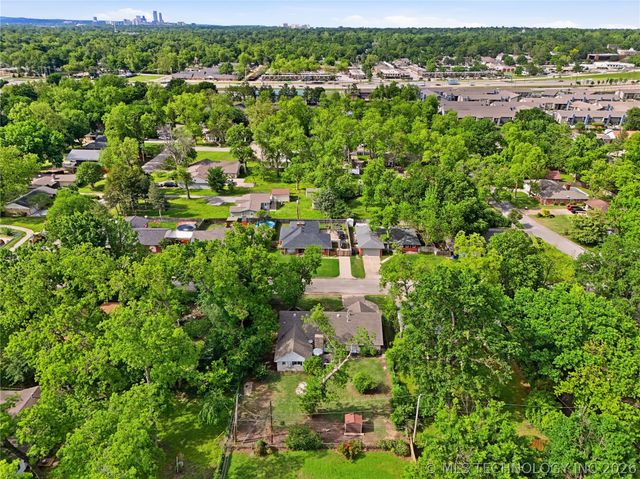 1920 E 53rd Street, Tulsa, OK 74105