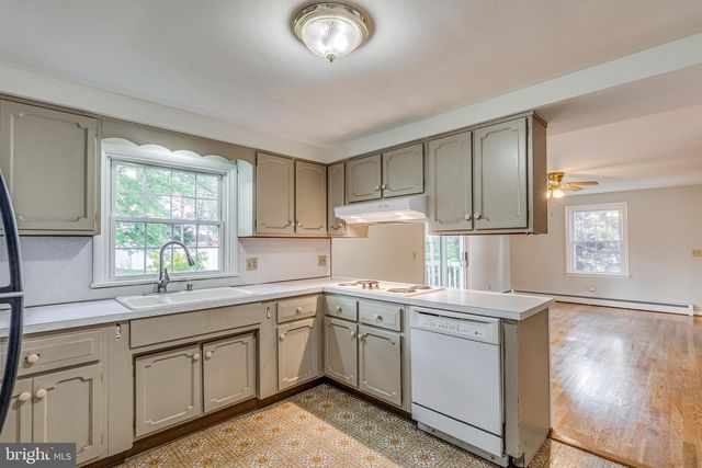 1606 STONY BATTERY RD, Lancaster, PA 17601