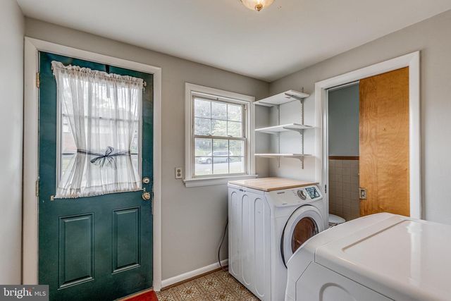 1606 STONY BATTERY RD, Lancaster, PA 17601