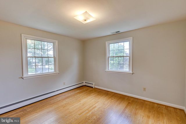 1606 STONY BATTERY RD, Lancaster, PA 17601