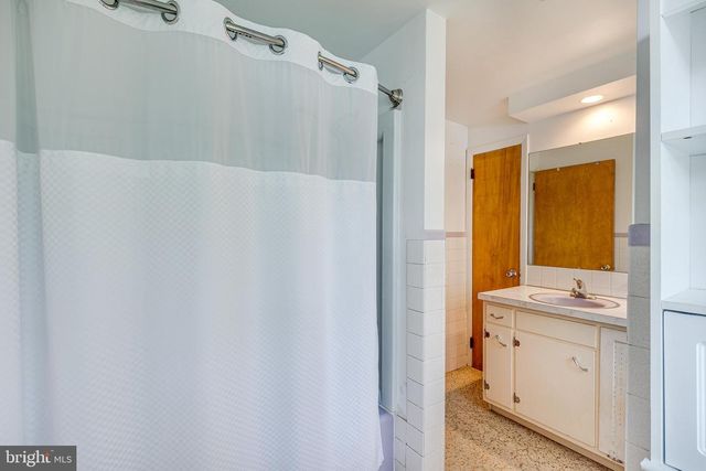 1606 STONY BATTERY RD, Lancaster, PA 17601