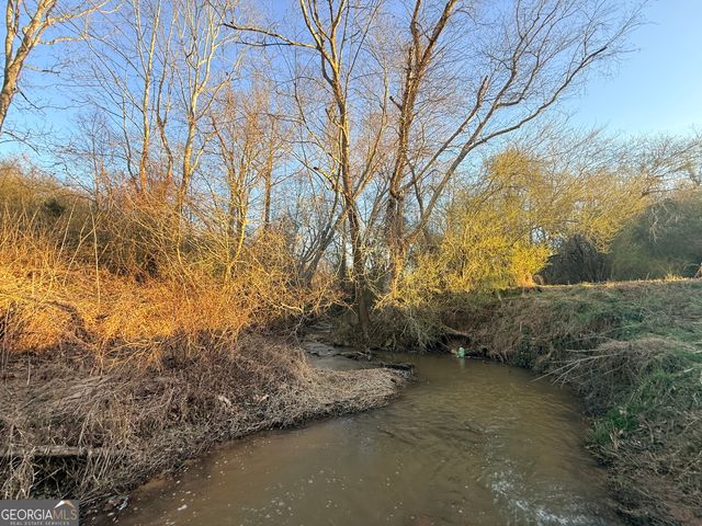 18 W L Williams, Commerce, GA 30530