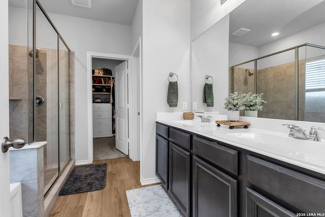 7015 Vista, San Antonio, TX 78233